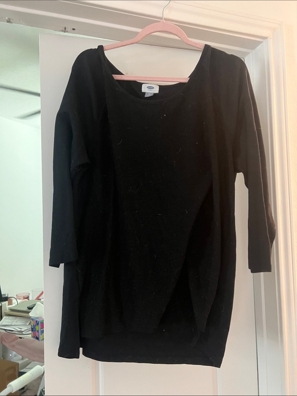 Black Women's Scoop Neck Sweater